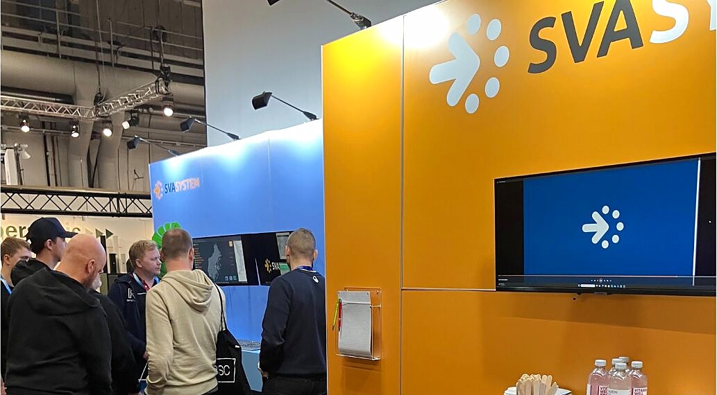 SVA Systems monter på säkerhetsmässa med besökare och produktvisning